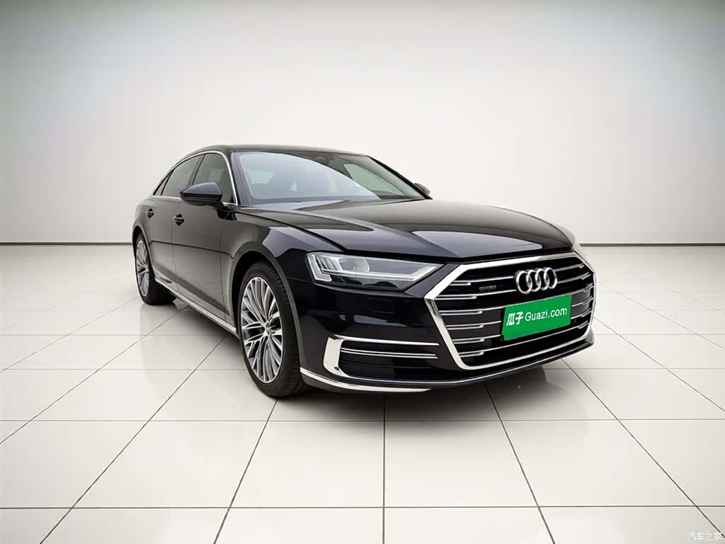Audi A8L, 2019 3