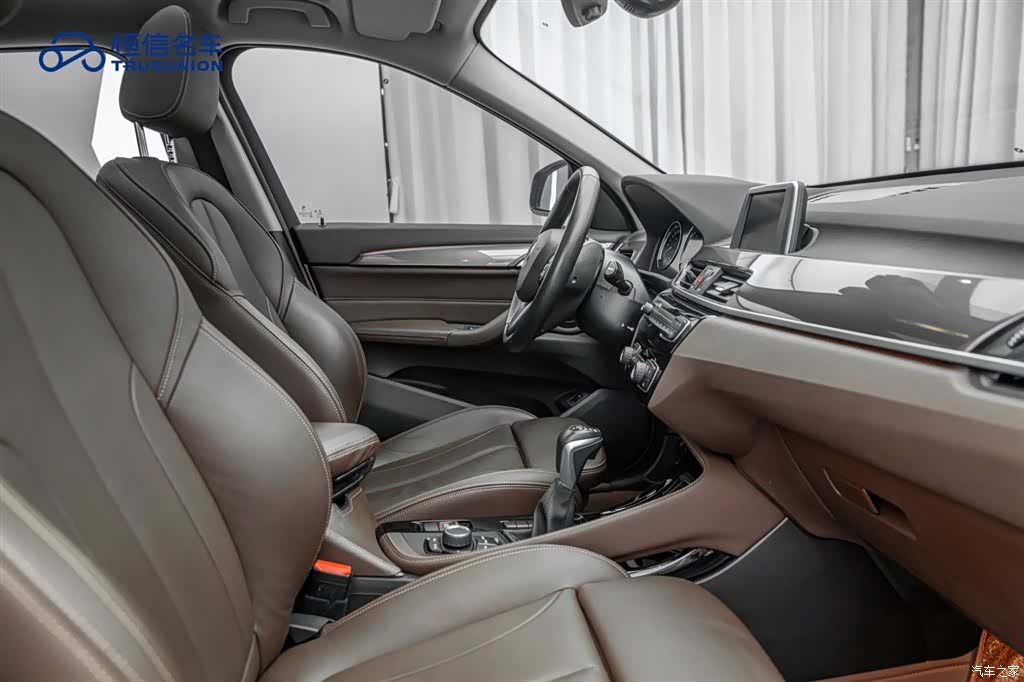 BMW X1, 2019 15