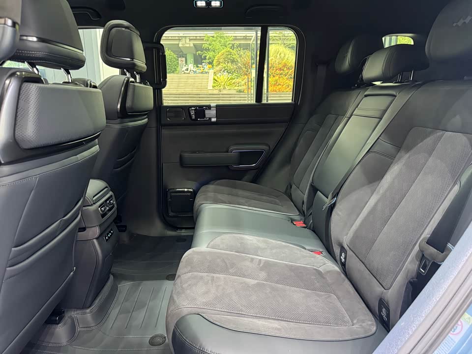 BYD Leopard 5
