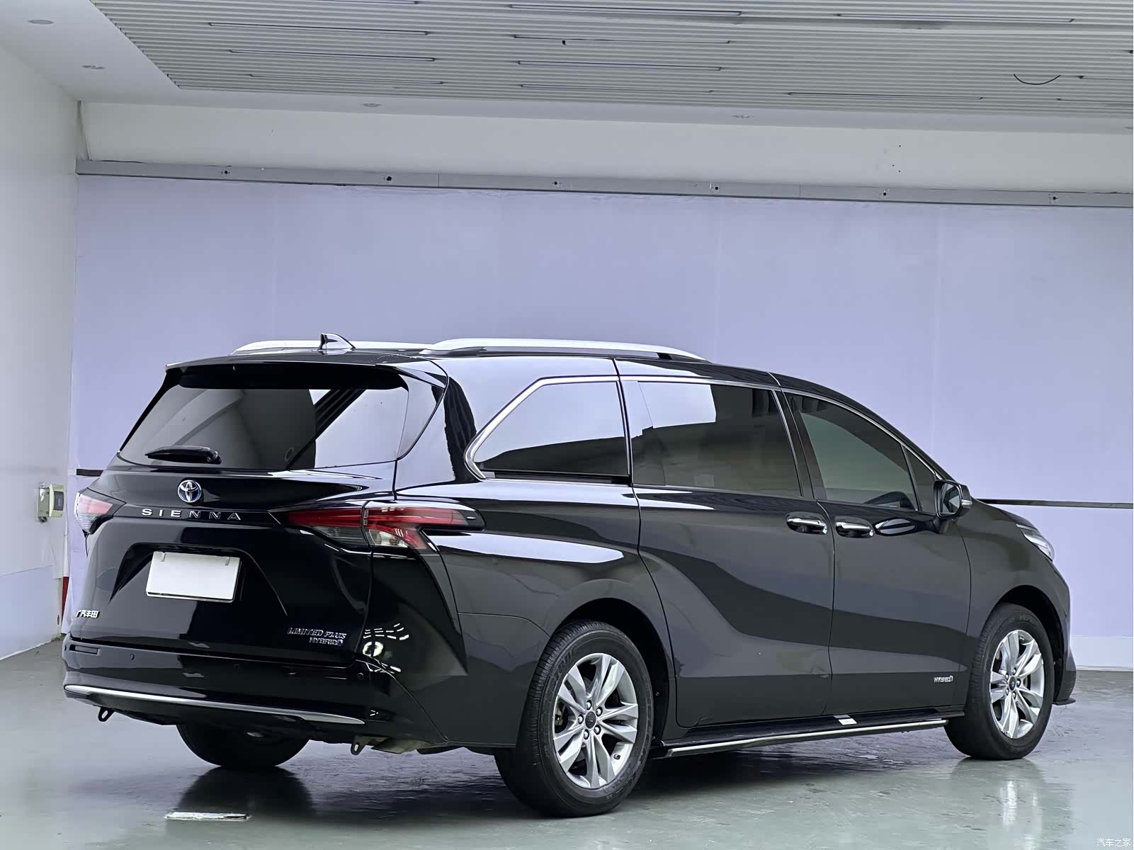 Toyota Sienna, 2022 6