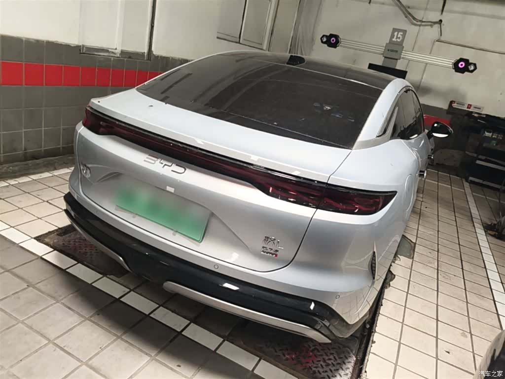 BYD Han, 2025 7