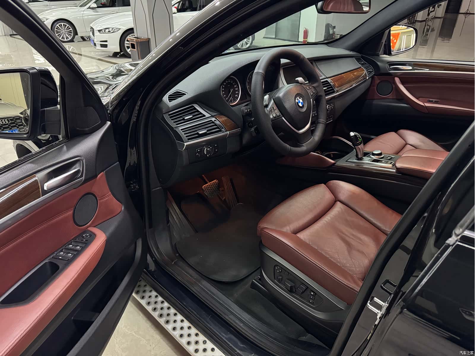 BMW X6, 2009 все фото