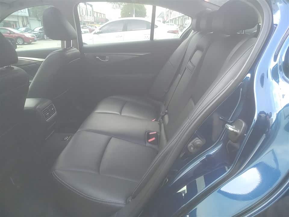 Infiniti Q50L Infiniti Q50L