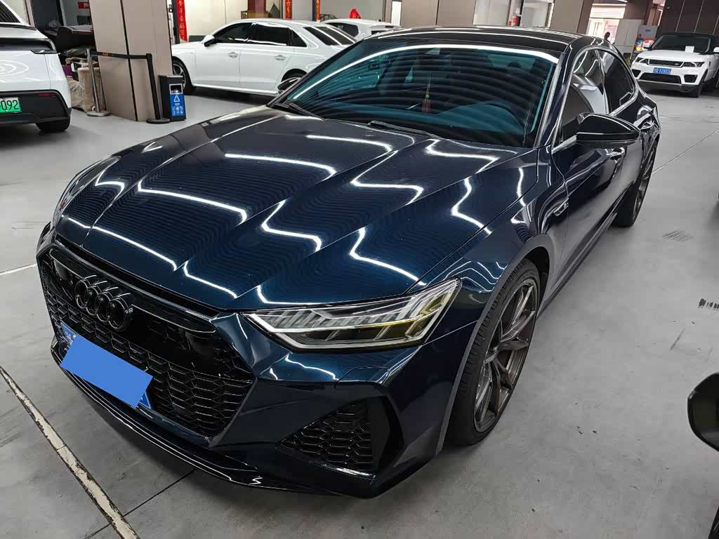 Audi A7L