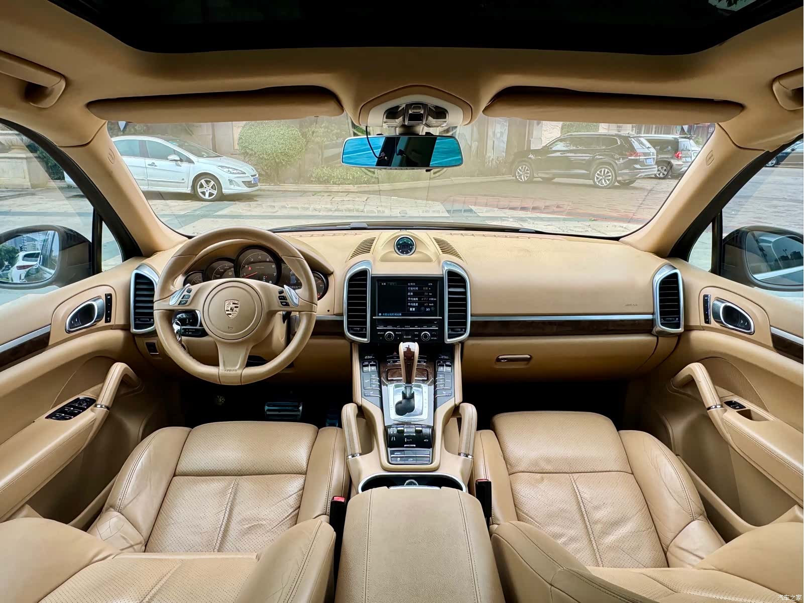 Porsche Cayenne, 2012 4