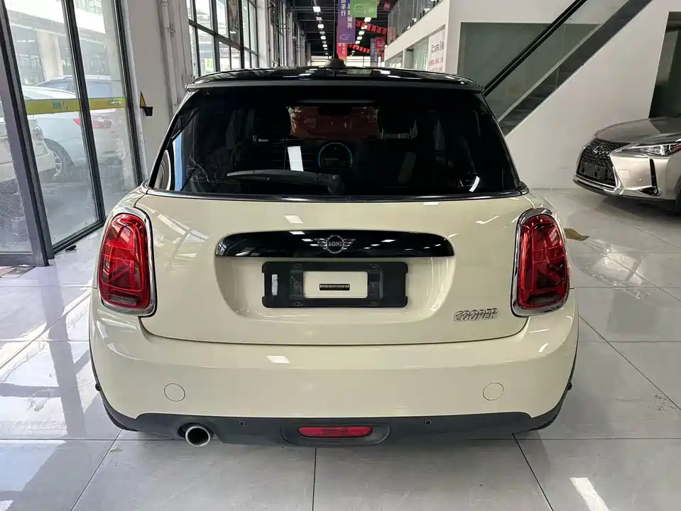 MINI MINI