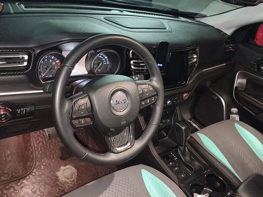 Jeep Grand Commander