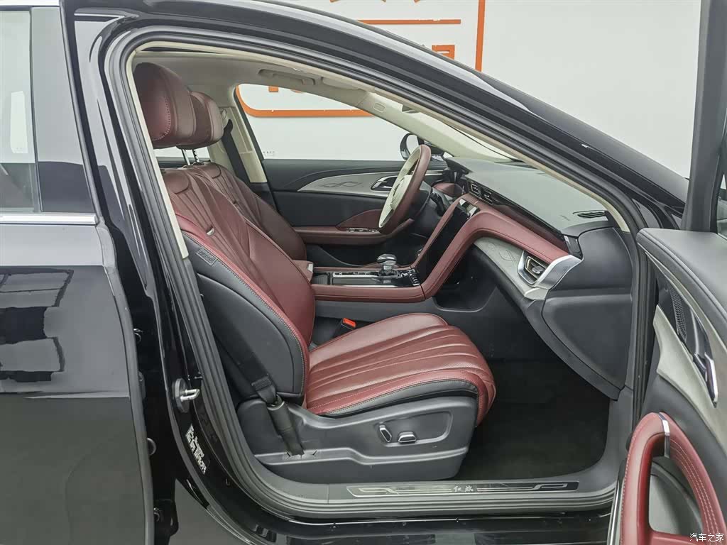 Hongqi H5, 2023 23
