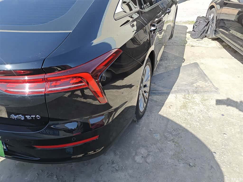 Bestune B70, 2023 8