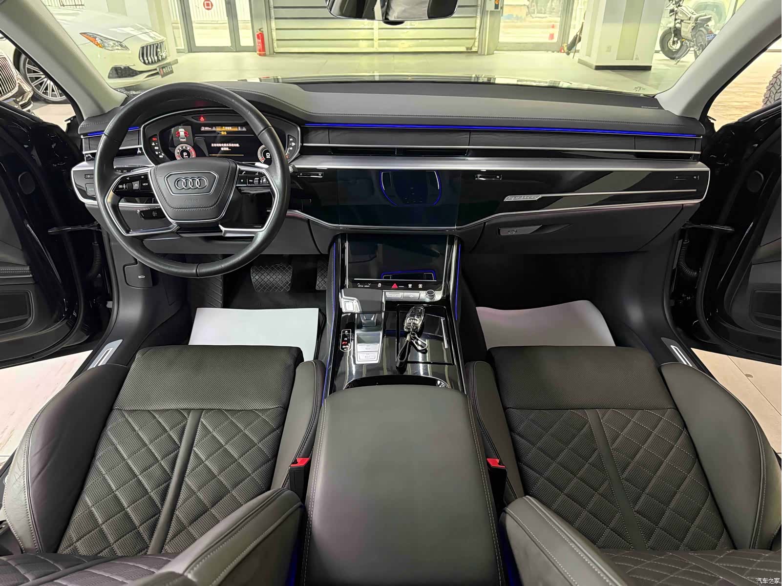 Audi A8L, 2023 12