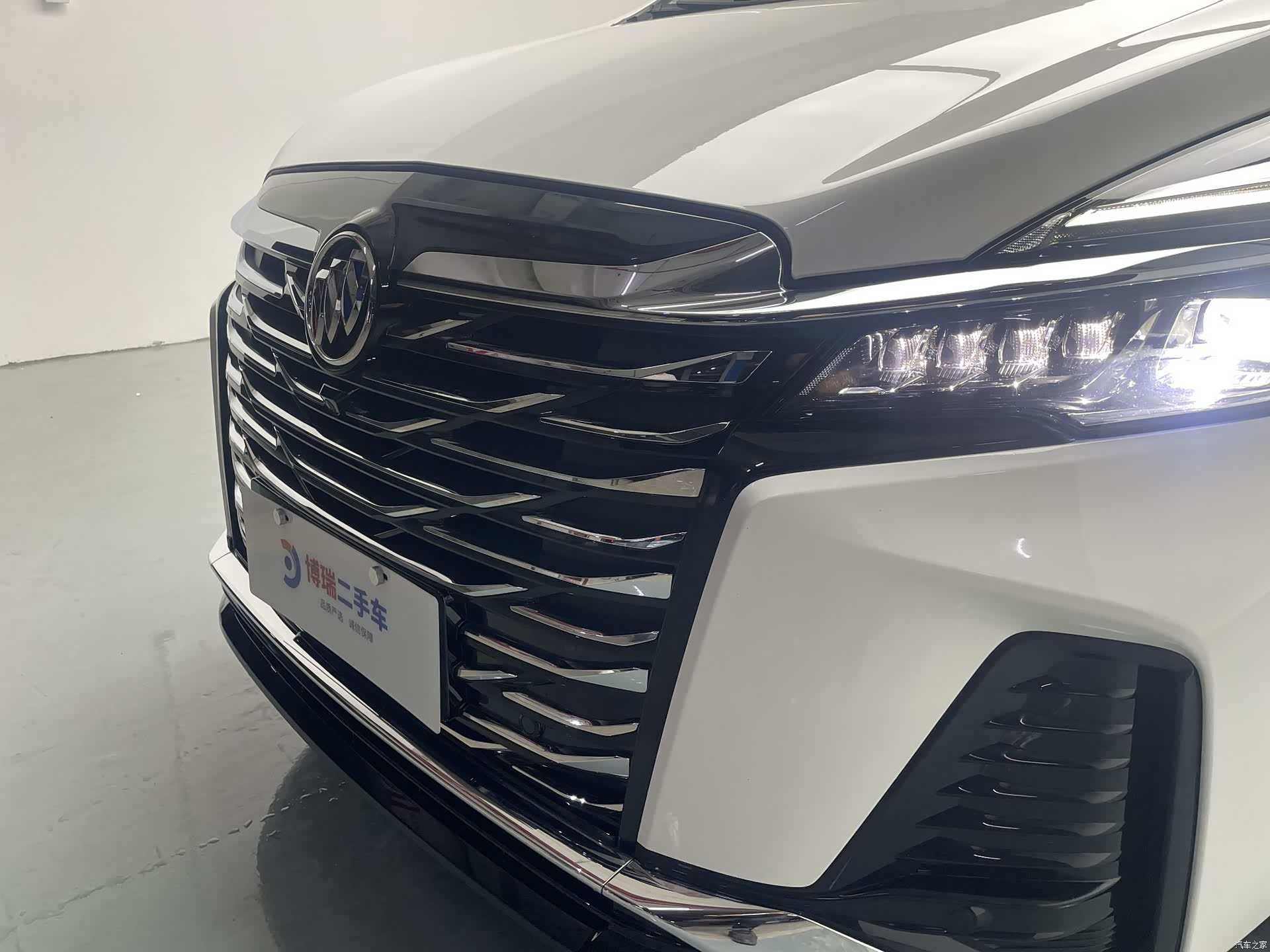 Buick GL8, 2023 7
