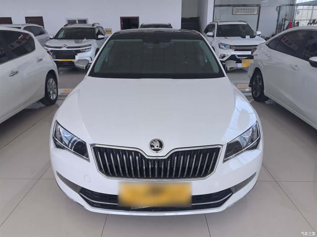 Skoda Superb, 2016 3