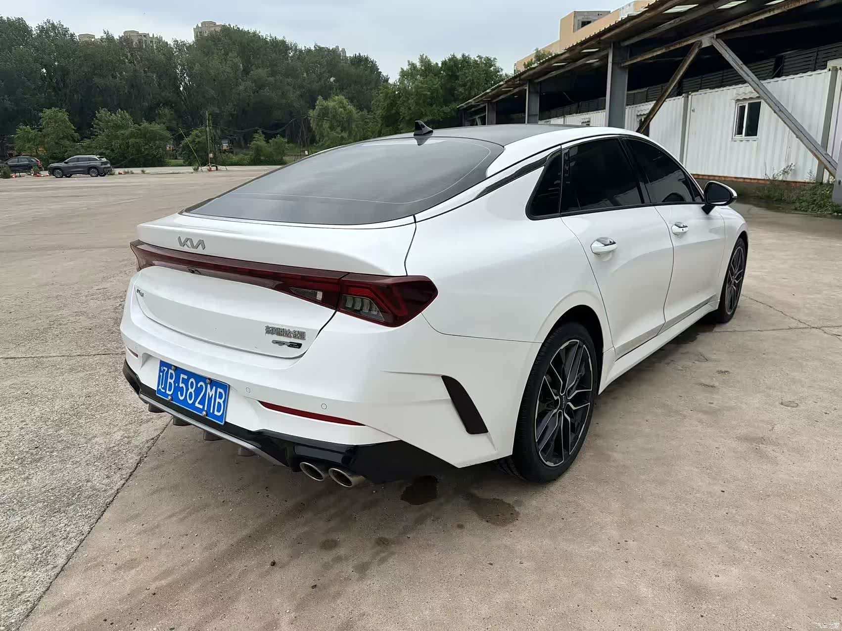 Kia K5, 2022 3