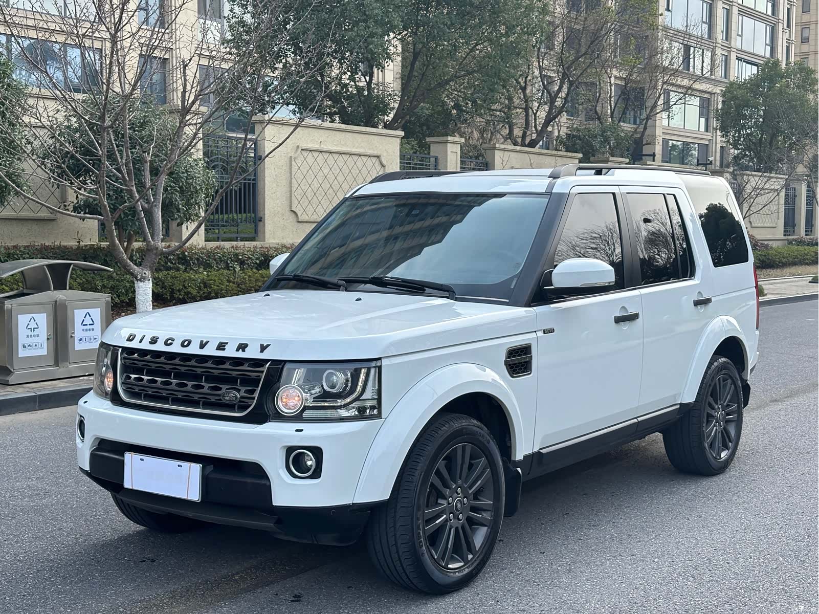 Land Rover Discovery, 2017 1