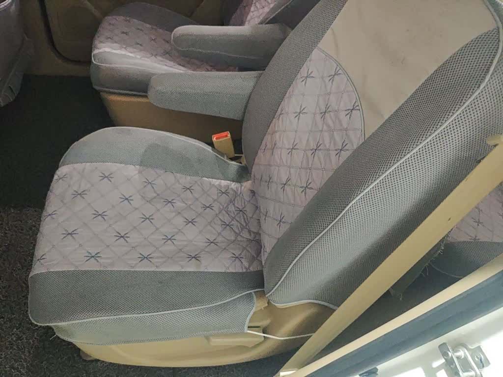 Wuling 730, 2016 15