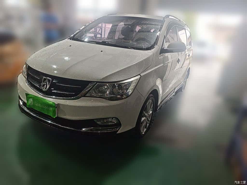 Wuling 730, 2016 2