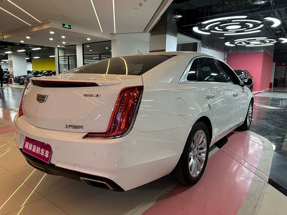 Cadillac XTS