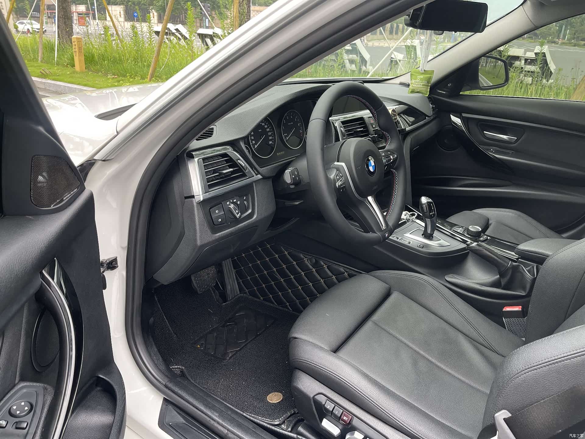 BMW 3 Series, 2018 11