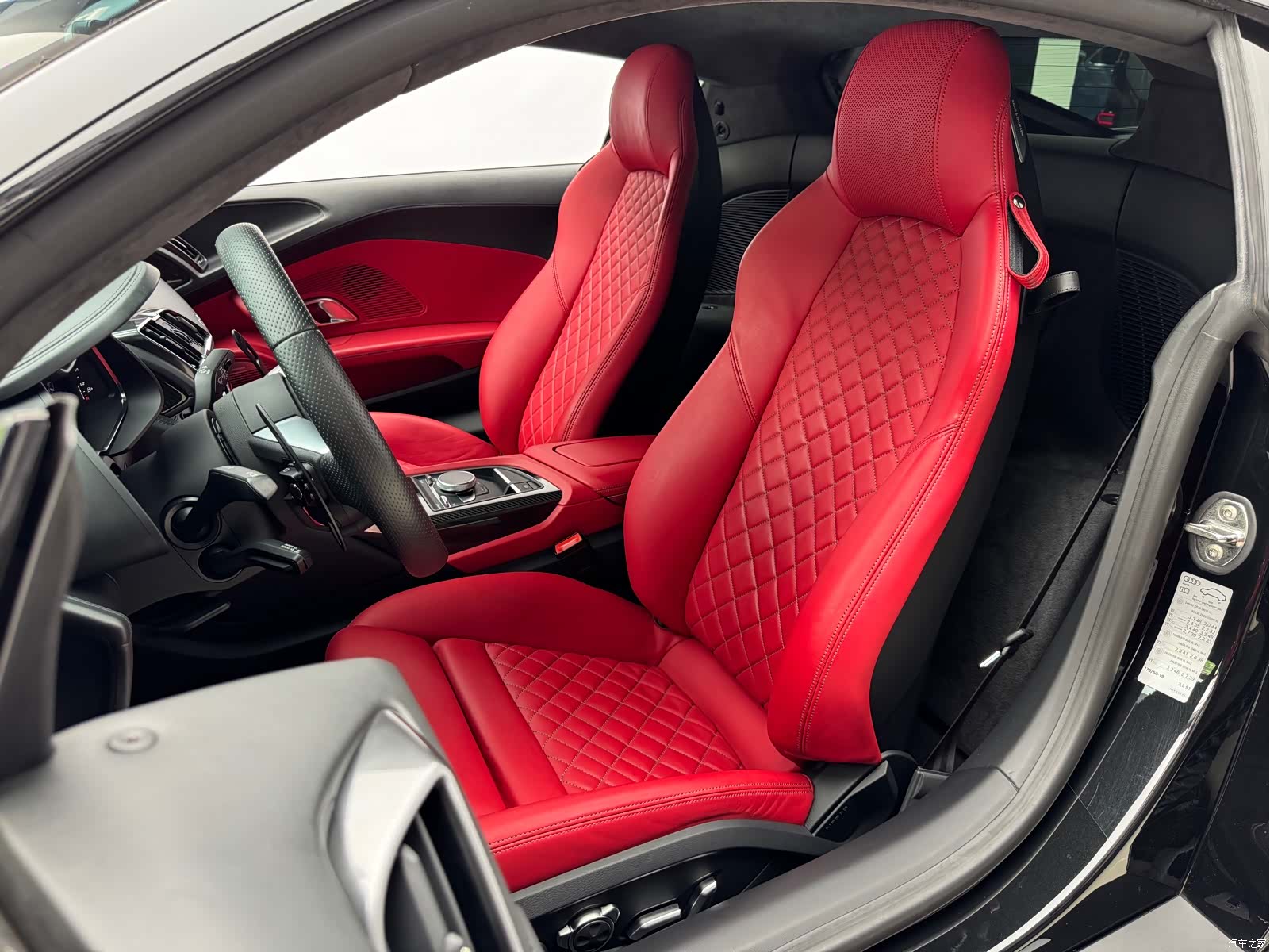 Audi R8, 2023 8
