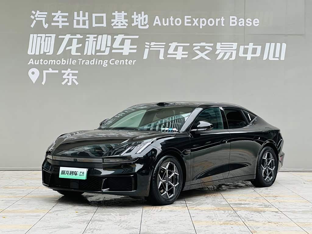 Lynk & Co 10