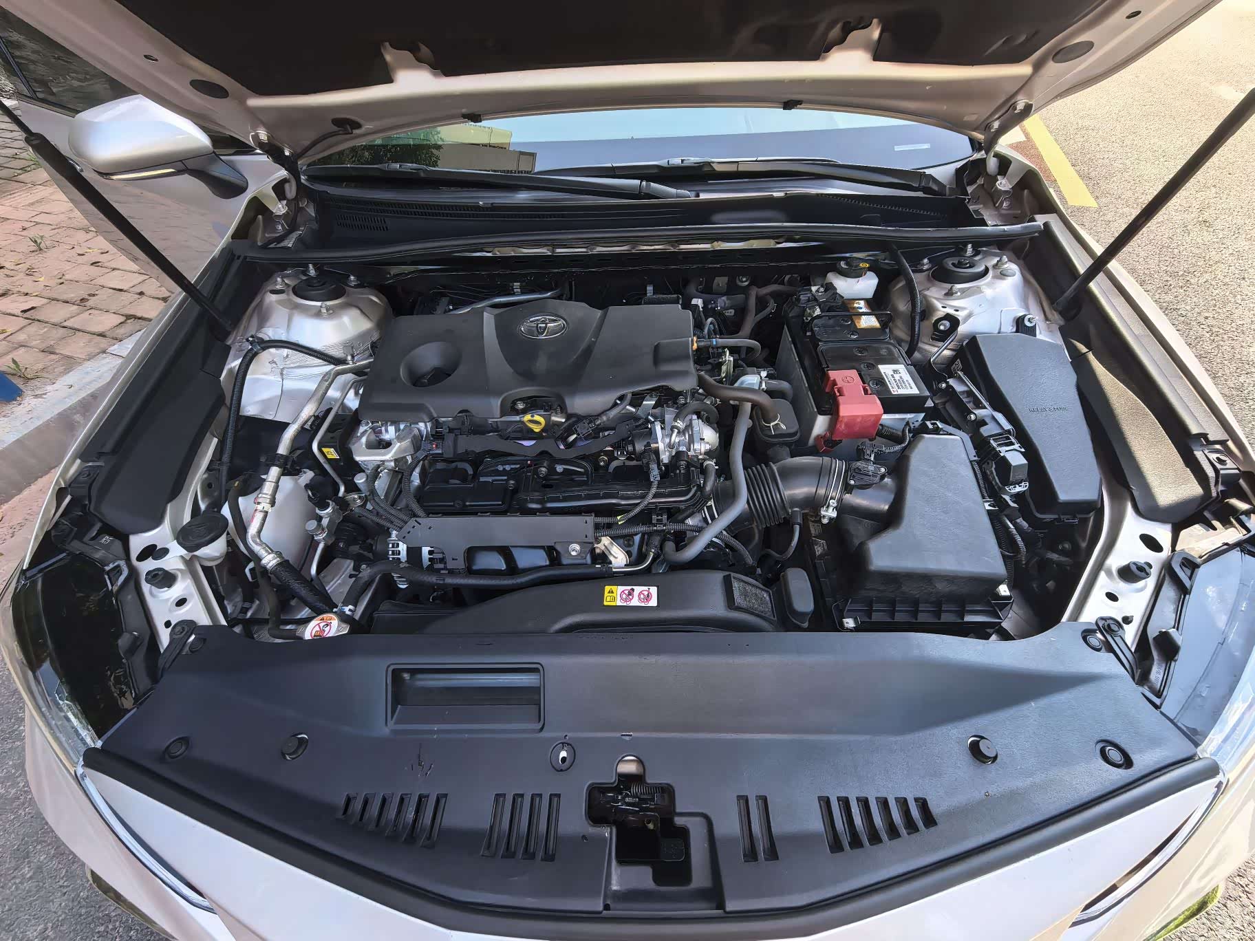 Toyota Camry, 2023 16