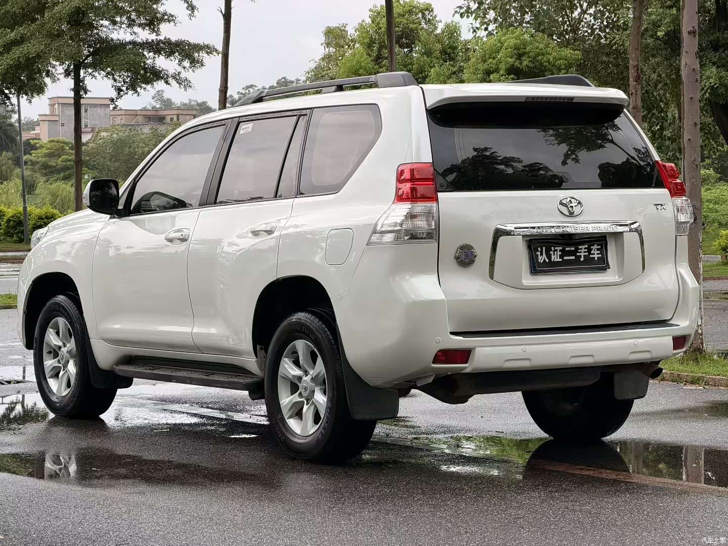 Toyota Prado, 2013 3