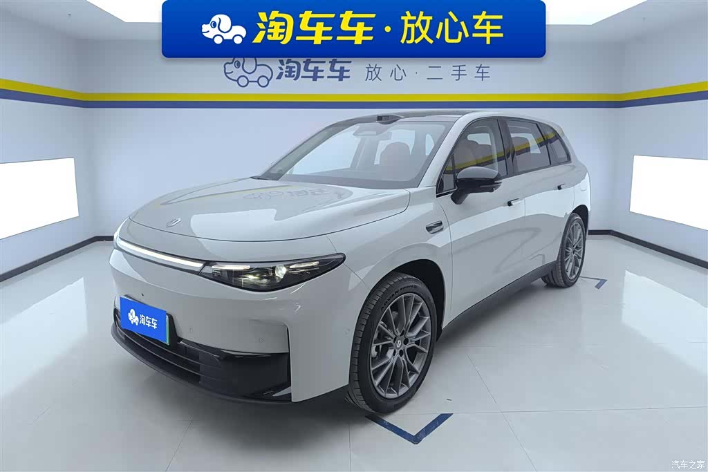 Leapmotor C10