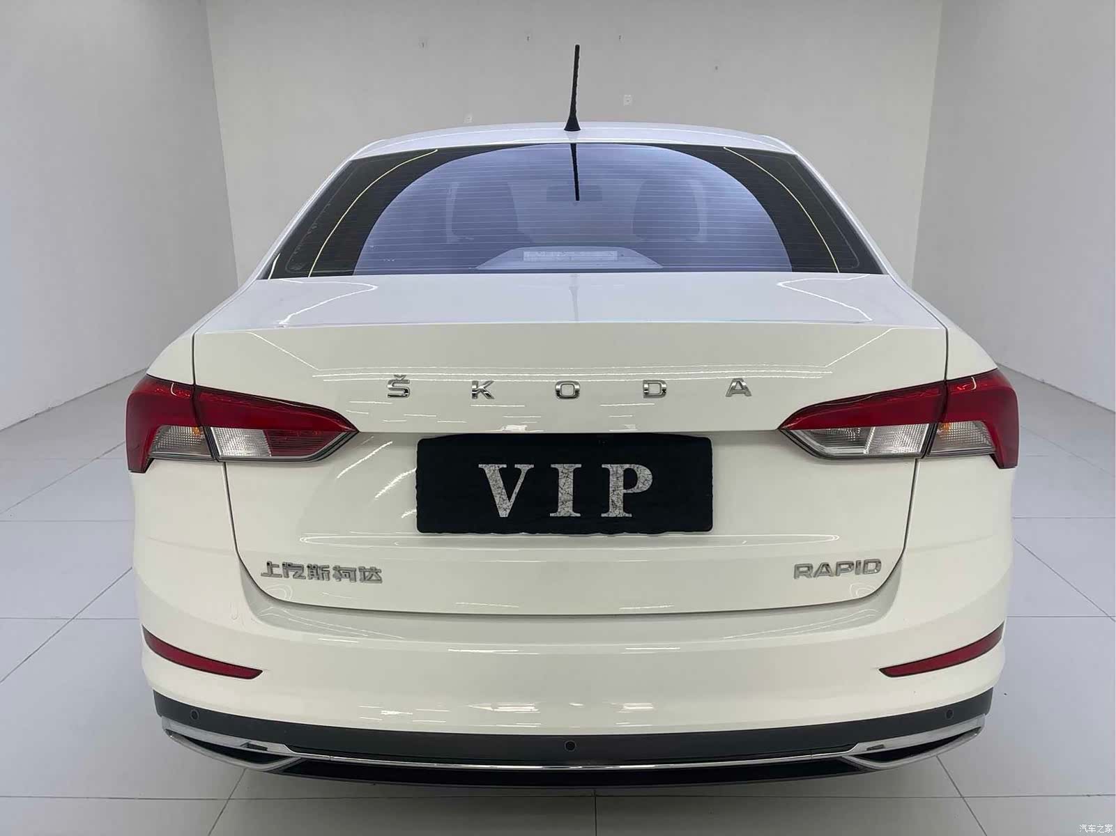 Skoda Rapid, 2022 все фото