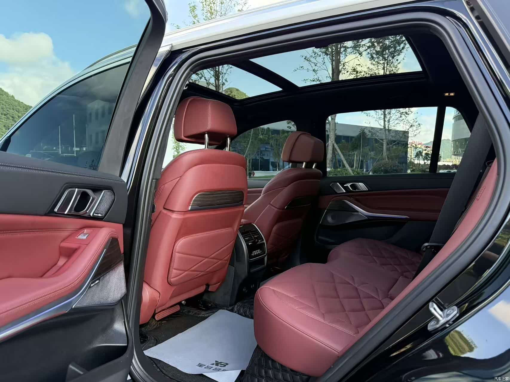 BMW X5, 2022 9