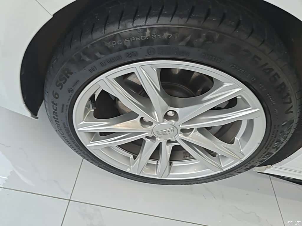 Cadillac CT4, 2021 23