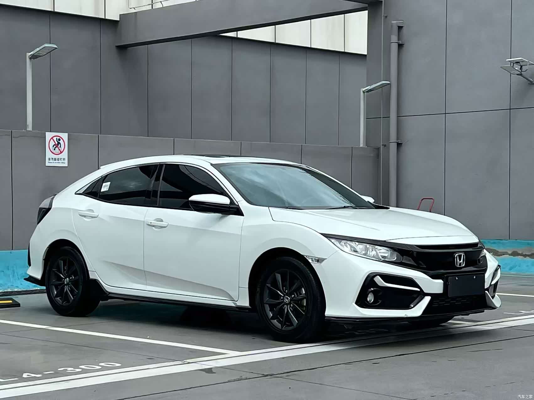 Honda Civic, 2022 3