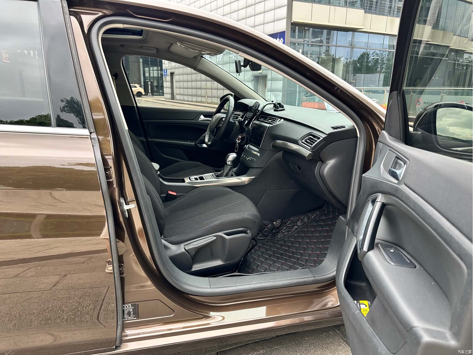 Peugeot 408, 2018 16