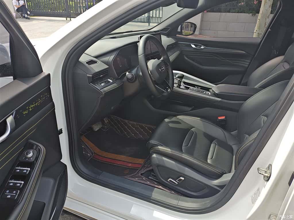 Geely Preface, 2023 8