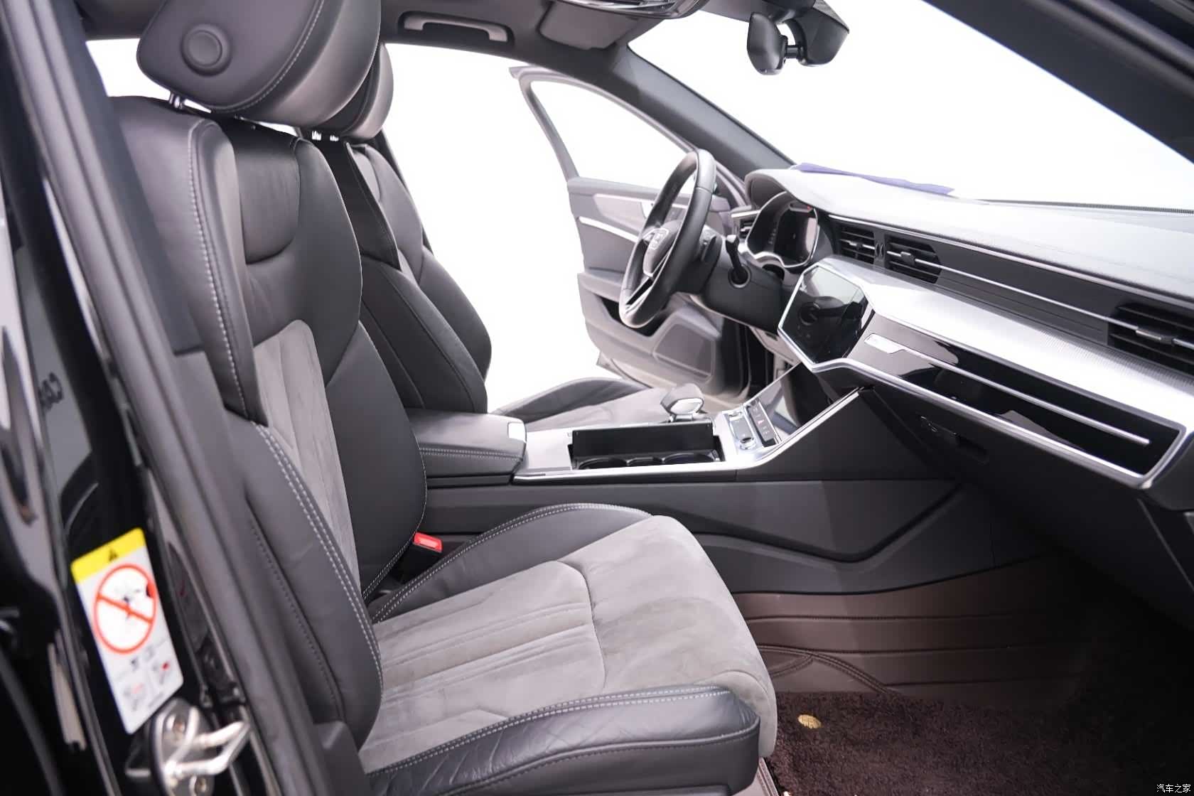 Audi A6L, 2021 16