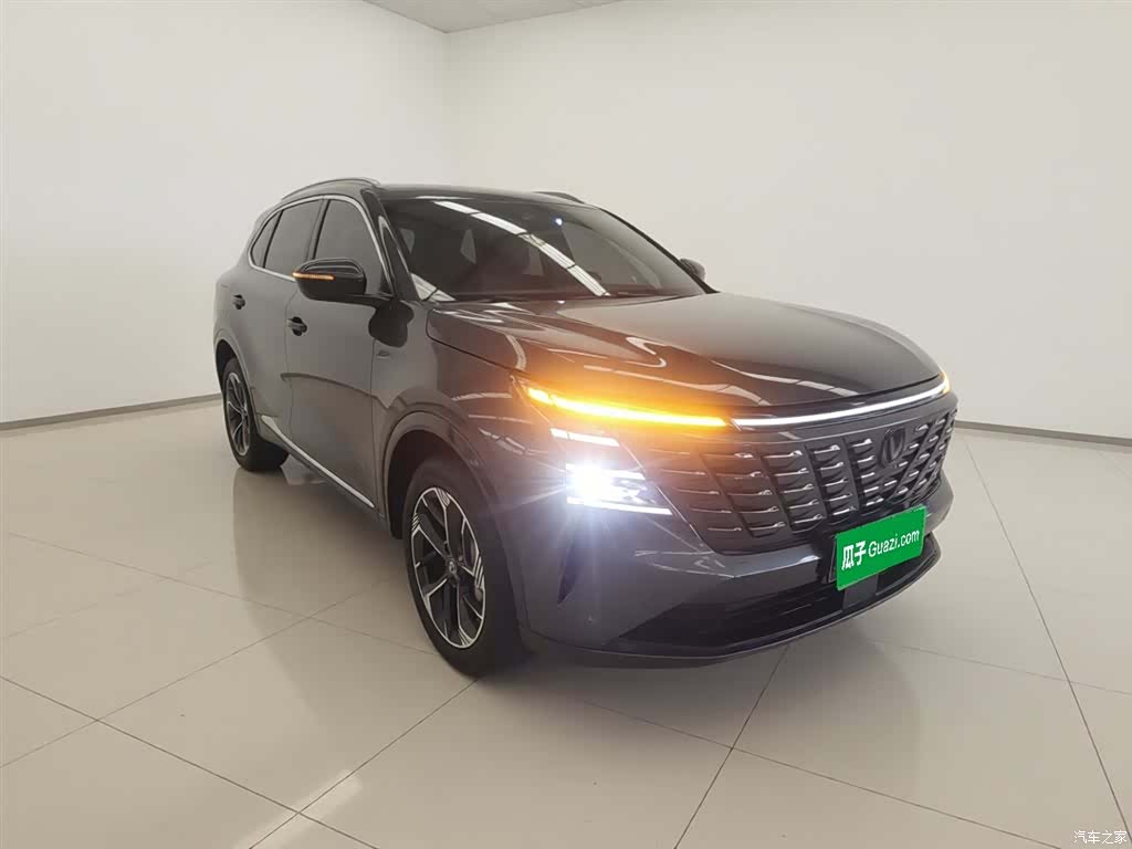 Changan CS75, 2025 4