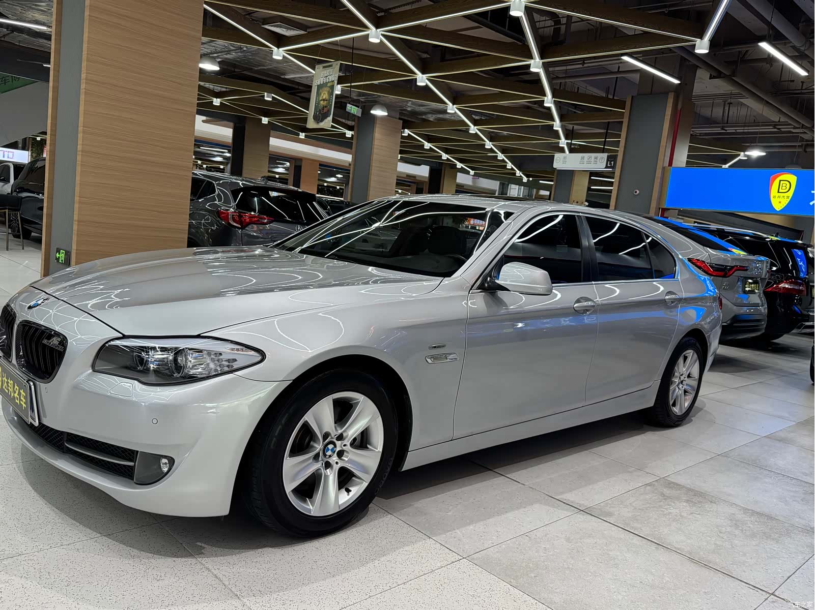 BMW 5 Series, 2011 3