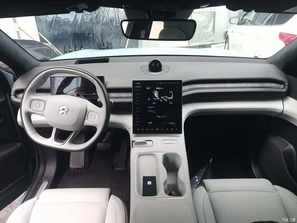 NIO ES6, 2024 10