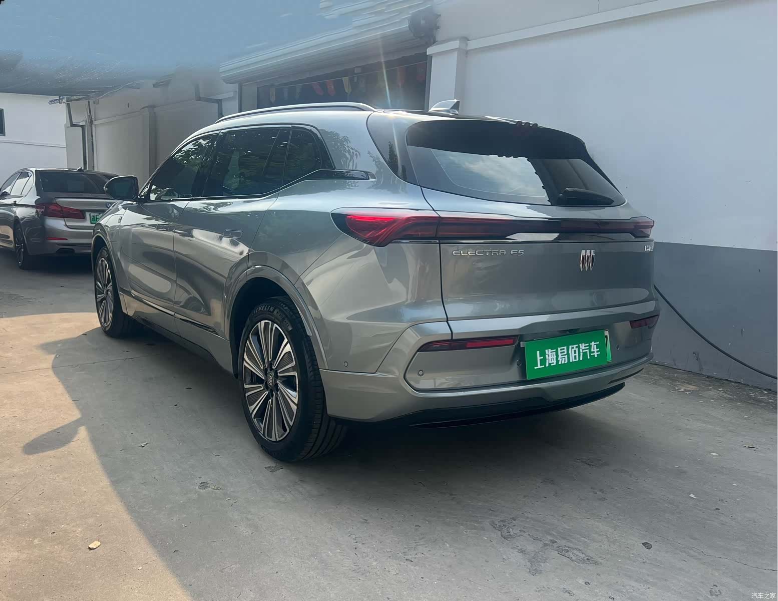Buick E5, 2023 4