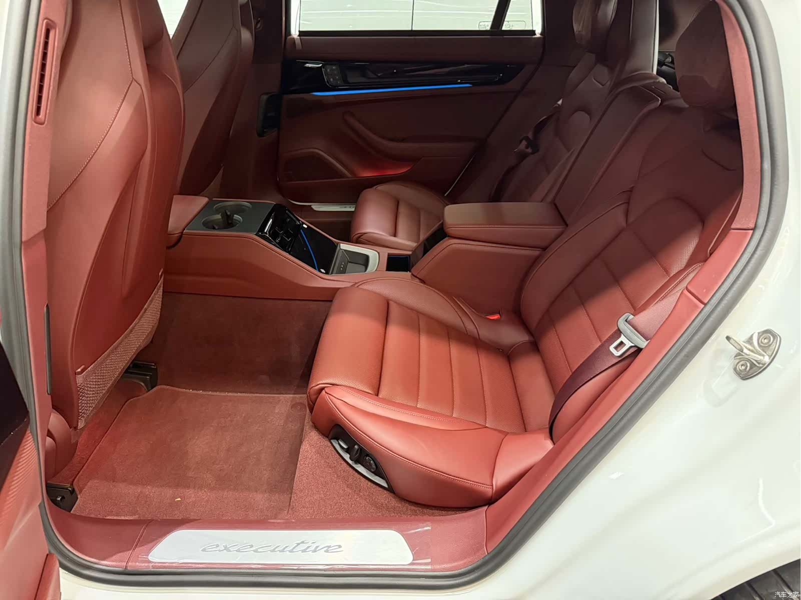 Porsche Panamera, 2026 6