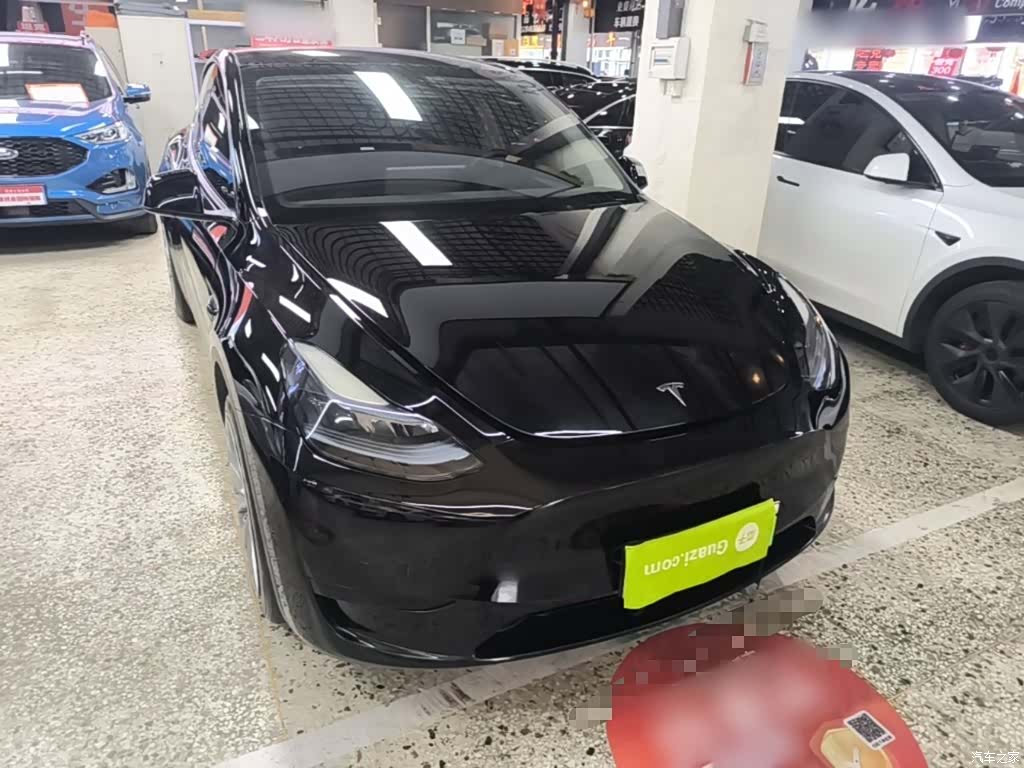 Tesla Model Y, 2024 4