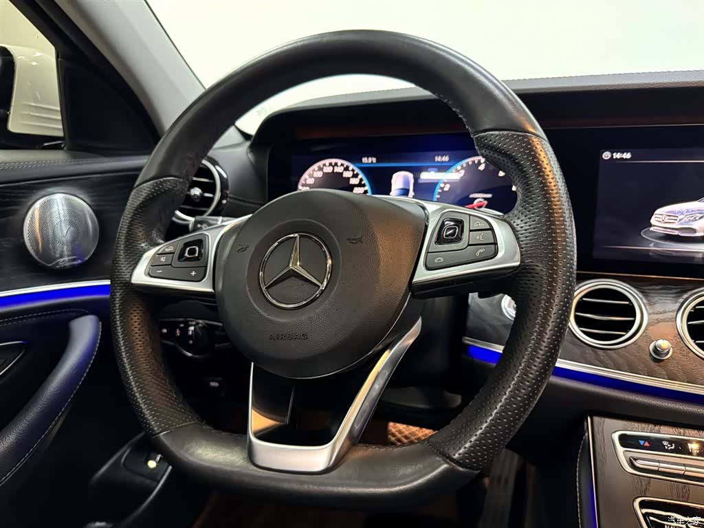 Mercedes-Benz E-Class, 2017 13