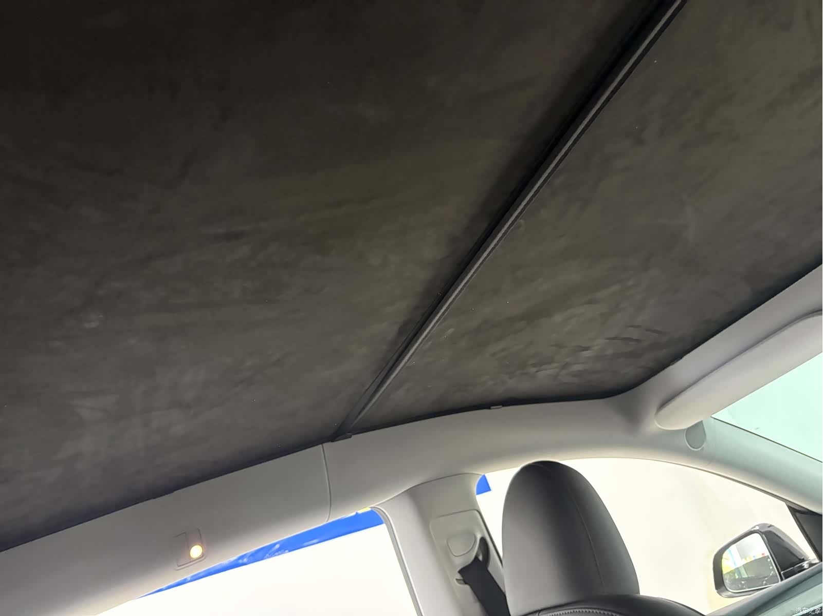 Tesla Model Y, 2023 16
