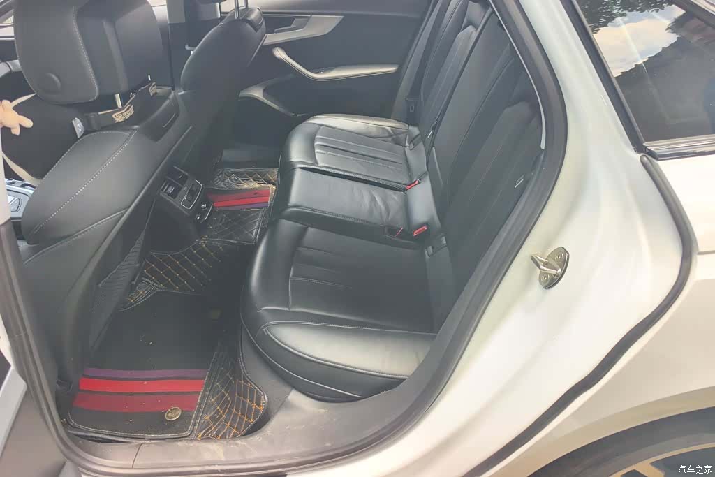 Audi A4L, 2023 11