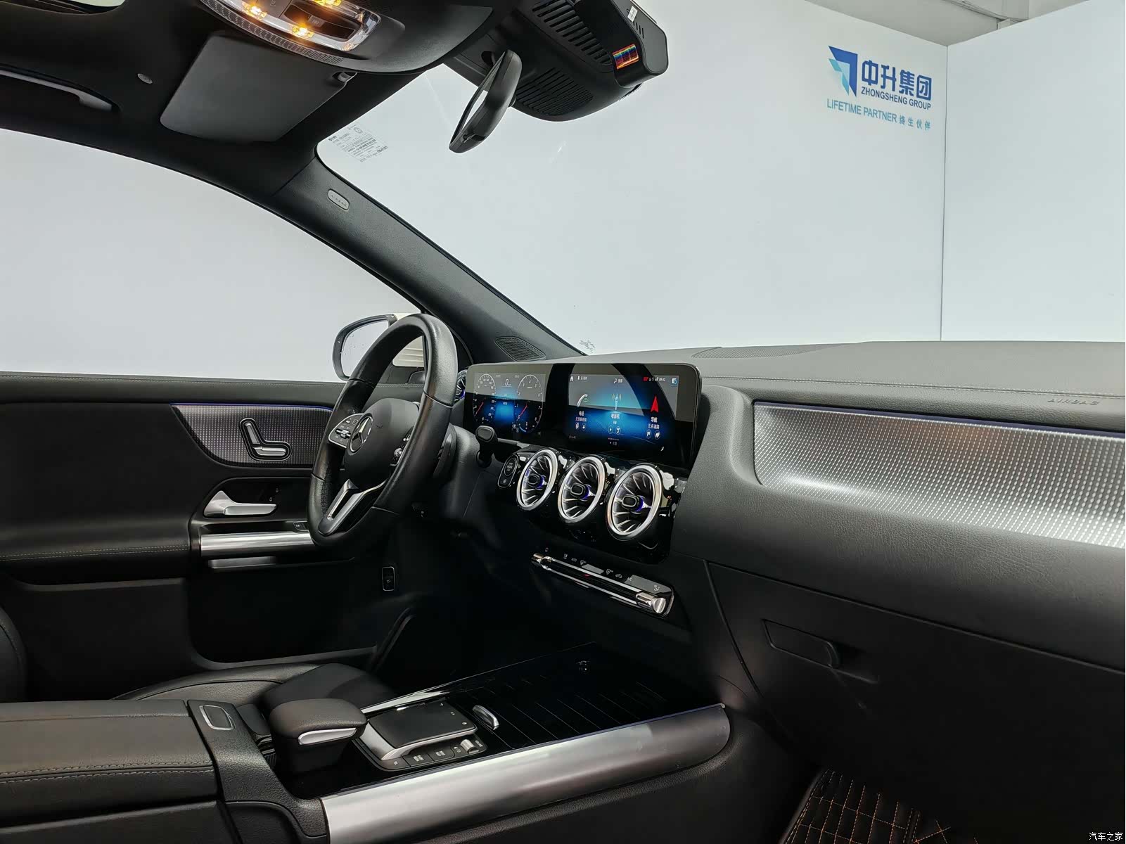Mercedes-Benz GLA, 2022 15