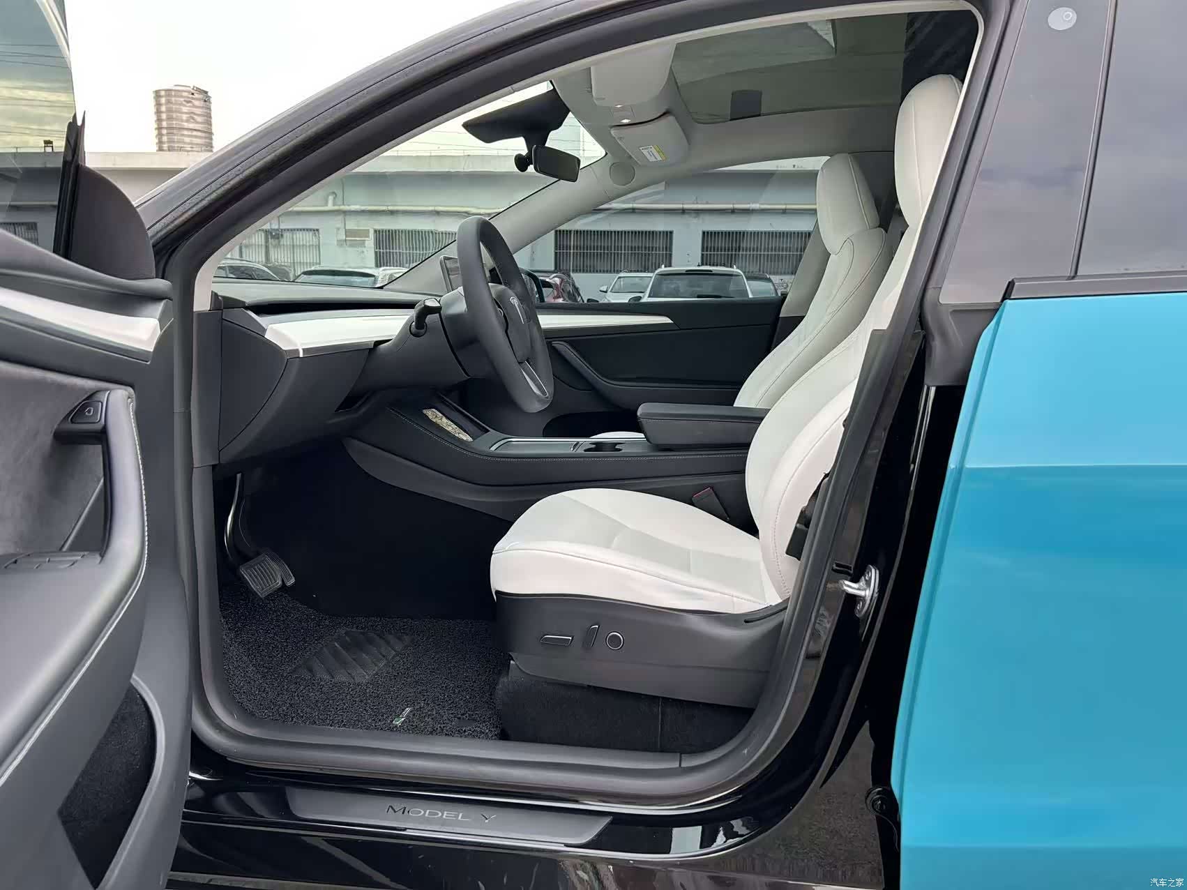 Tesla Model Y, 2022 12
