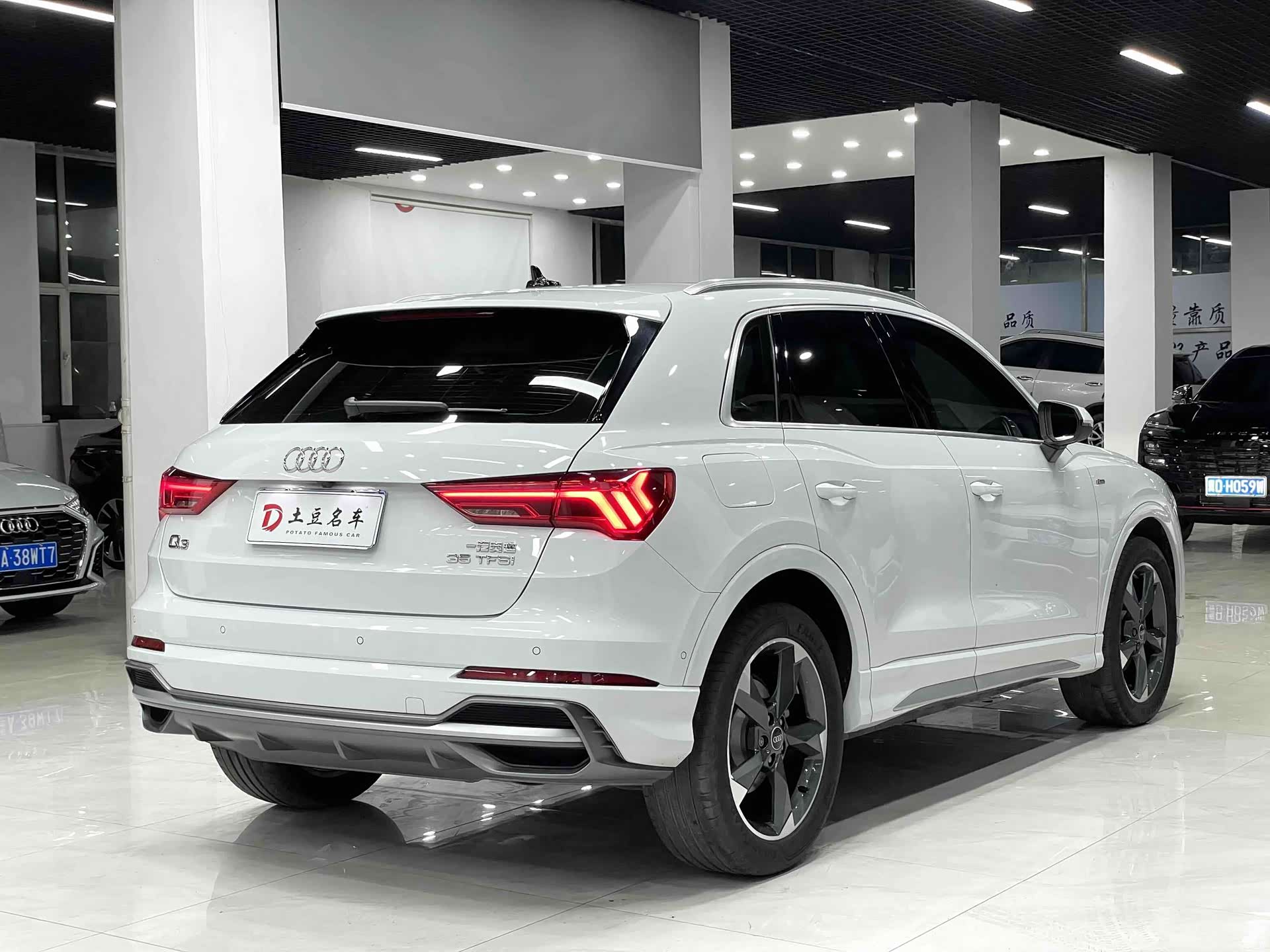 Audi Q3, 2022 6
