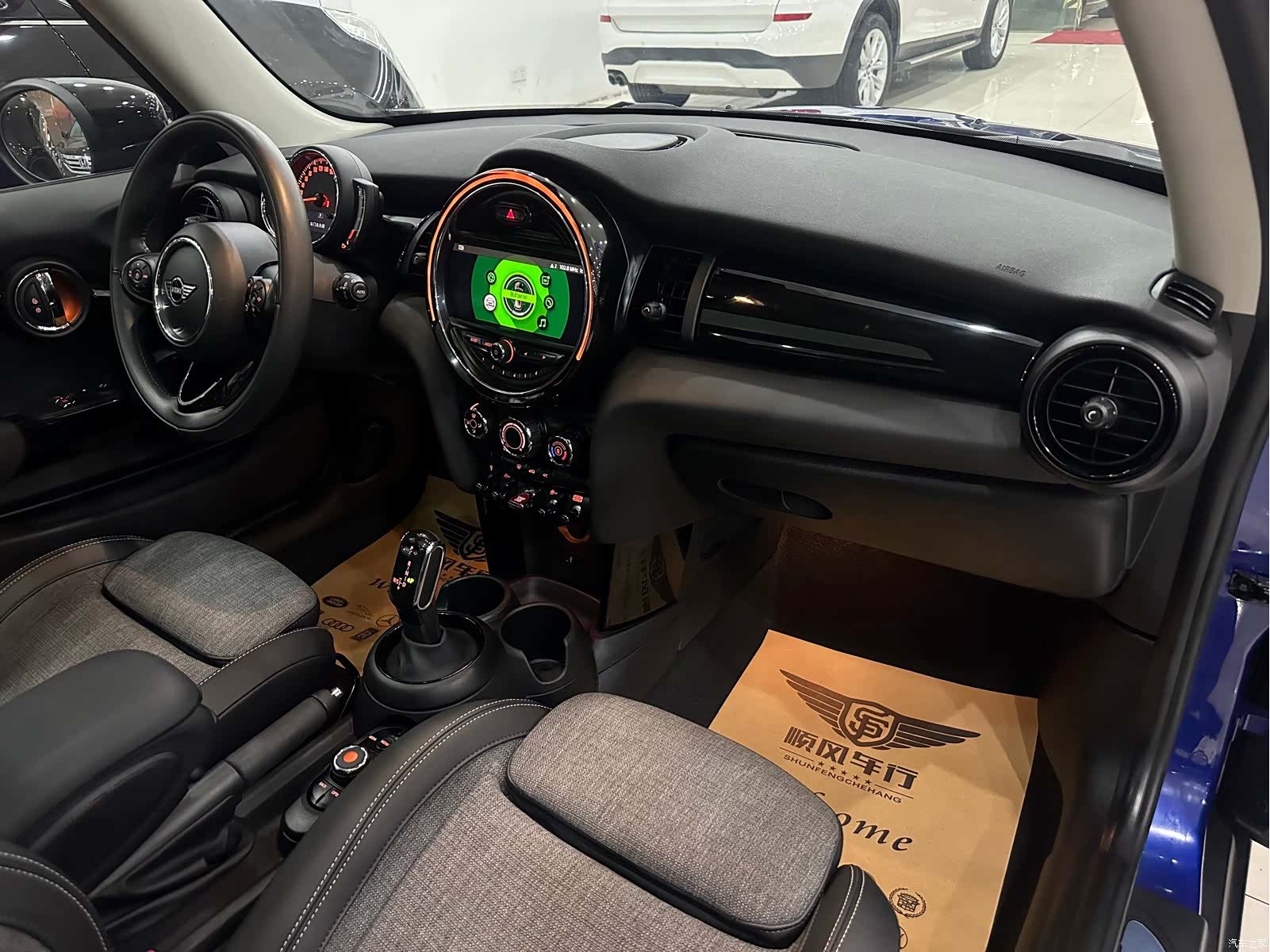 Mini Cooper, 2020 14