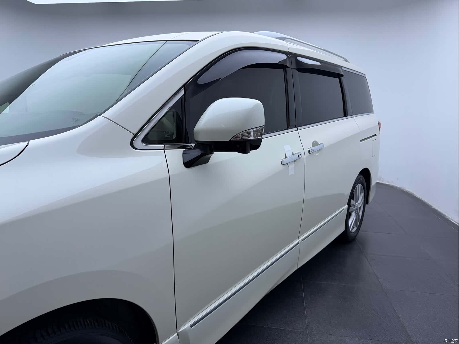 Nissan SL, 2017 32