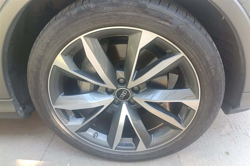 Audi Q7, 2023 6