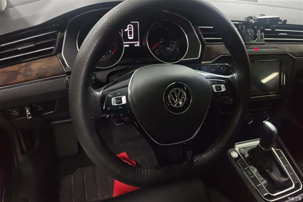 Volkswagen Magotan, 2020 15